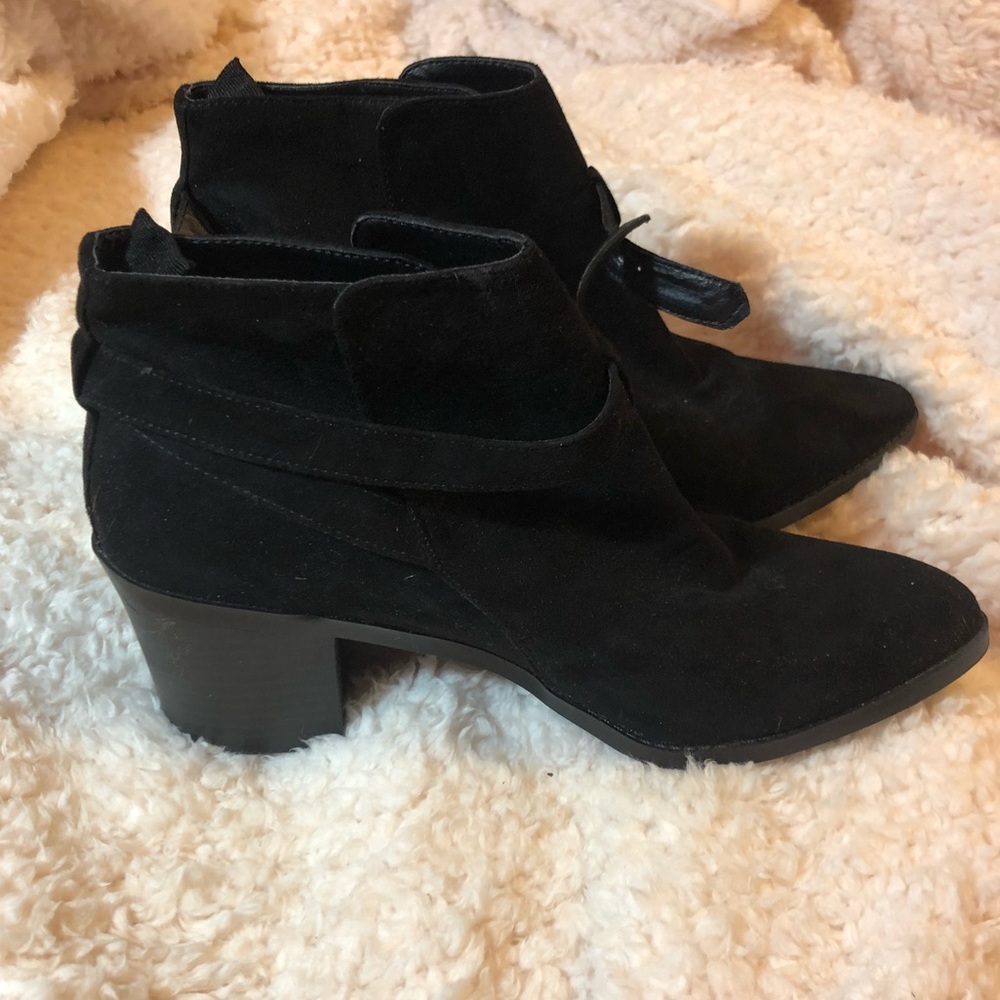 Forever 21 booties
